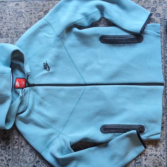 Nike Aqua Tech Zip Hooded Jacket / Sweater - Picture 1 of 4